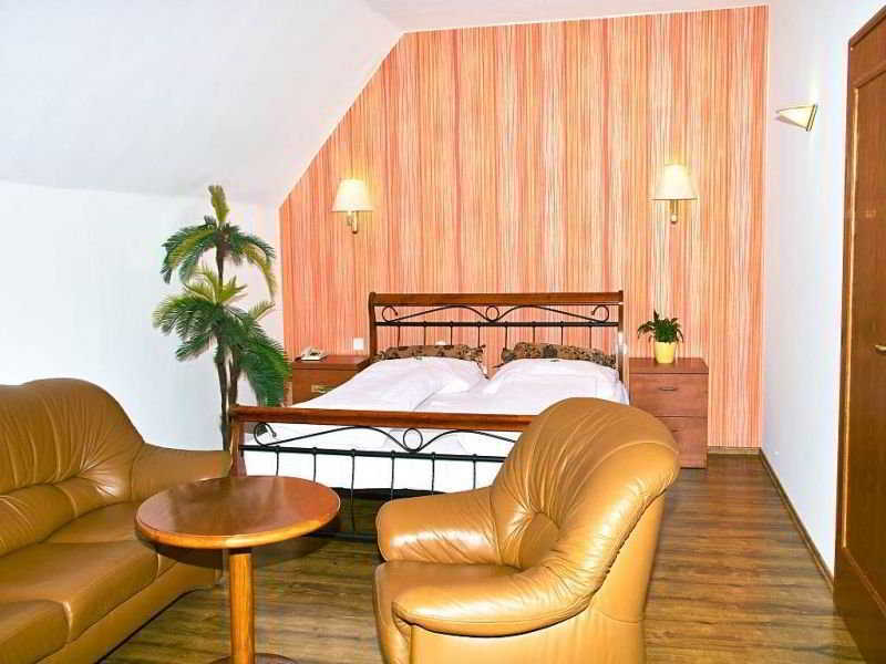 Hotel Radnice Liberec Buitenkant foto